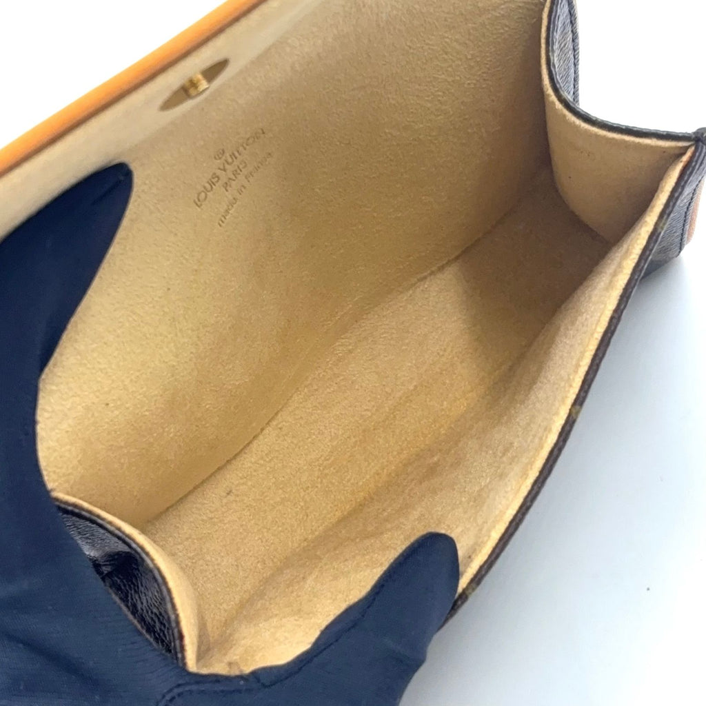 Louis Vuitton Pochette Twin PM XS Leather Brown Light Shoulder Bag Gold — view 3