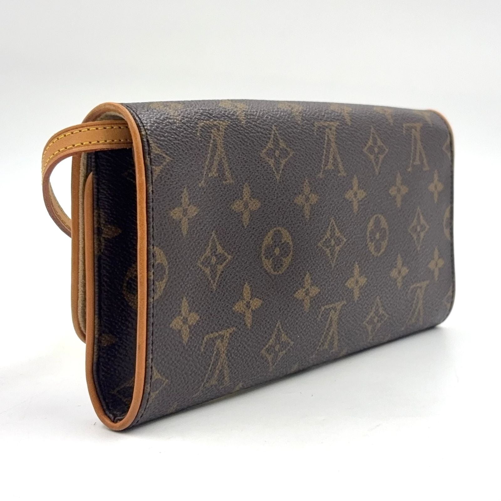Louis Vuitton Pochette Twin GM Monogram Leather Brown Light Shoulder Bag Gold — view 2