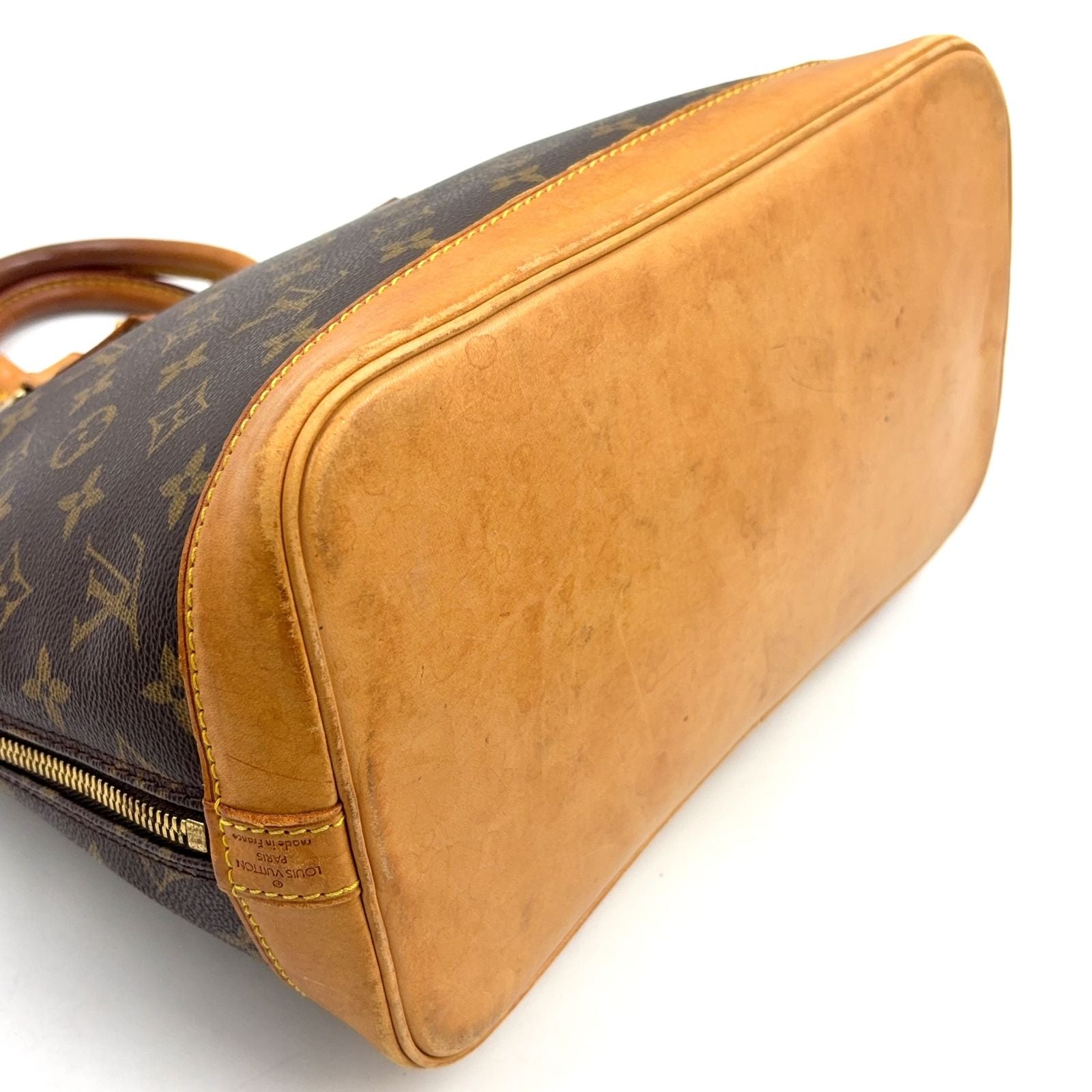 Louis Vuitton Alma PM Monogram Leather Brown Light Handbag Gold — view 5