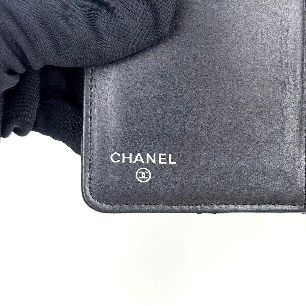 Chanel Quilted Lambskin Black Bifold Wallet Silver — view 4