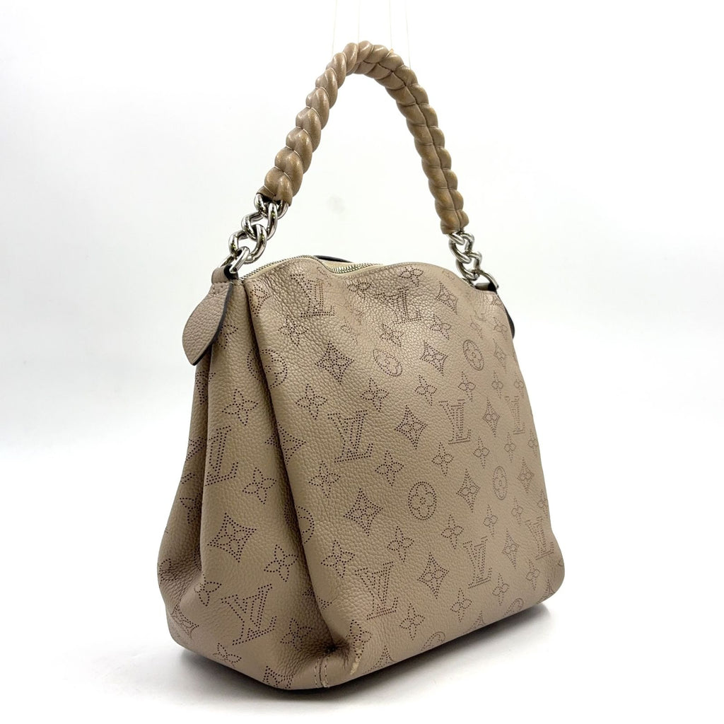 Louis Vuitton Babylon Chain BB Mahina Calfskin Beige Handbag Silver — view 2