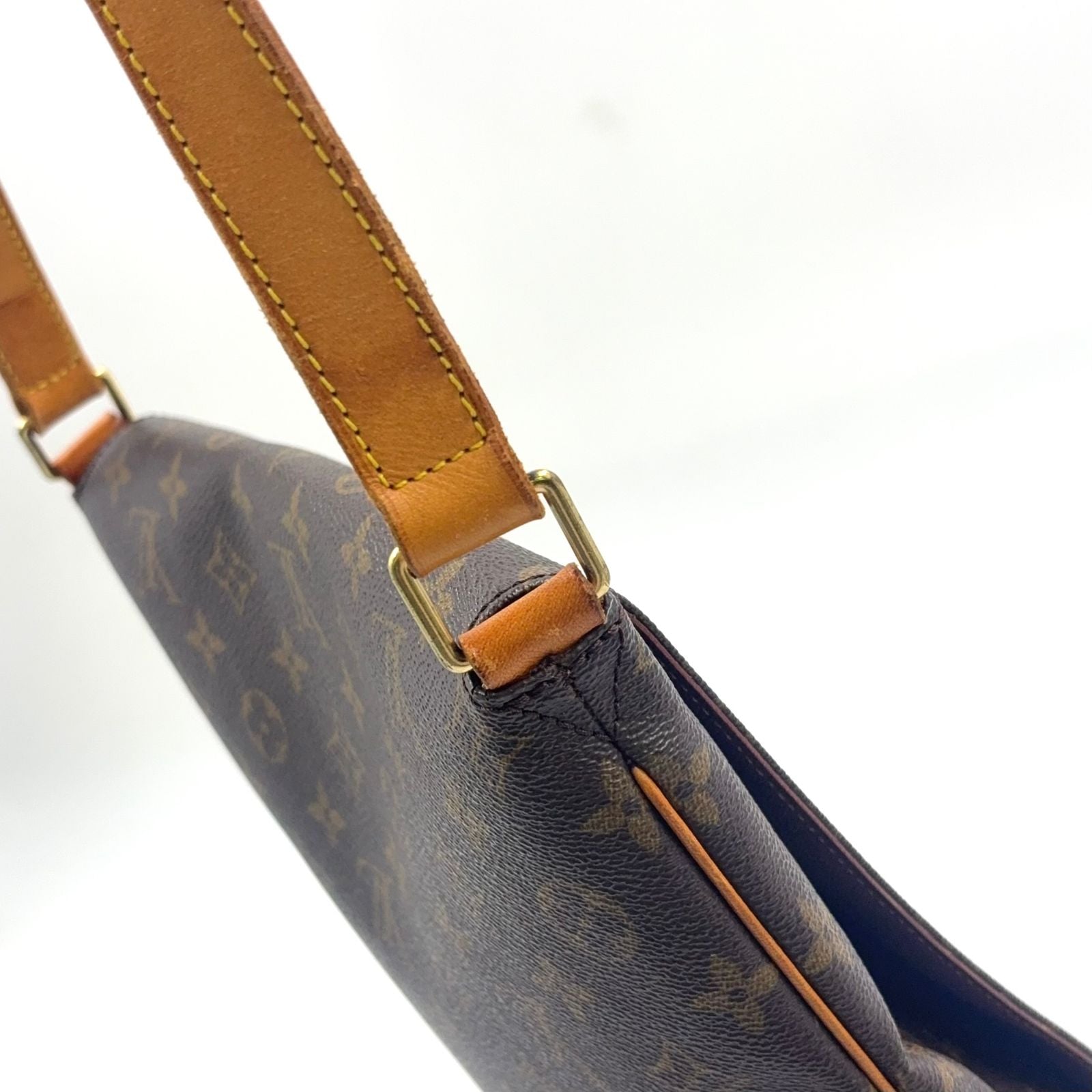 Louis Vuitton Musette Monogram Leather Brown Light Shoulder Bag Gold — view 8
