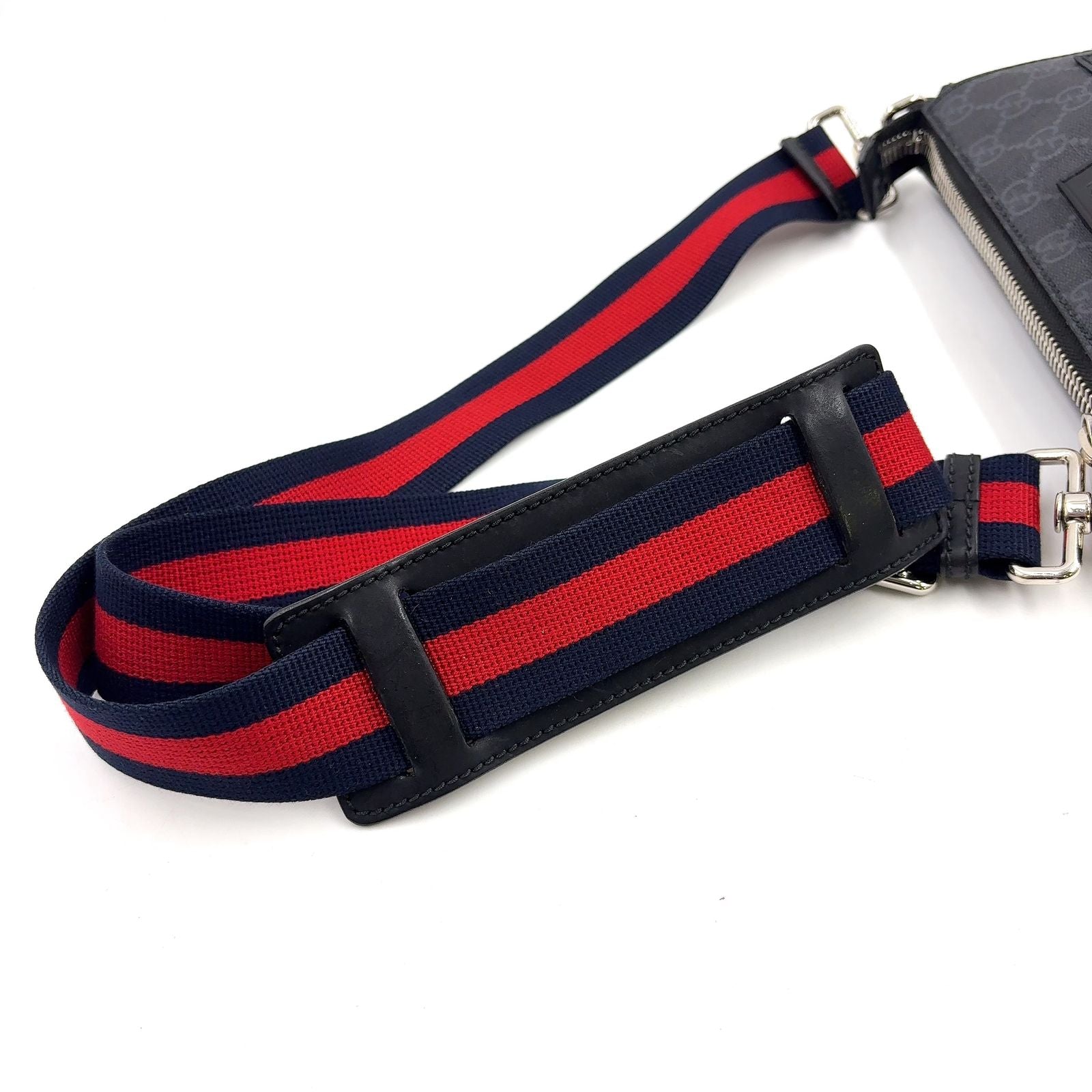 Gucci GG Supreme Small Messenger Bag Leather Navy Black Red Silver — view 5