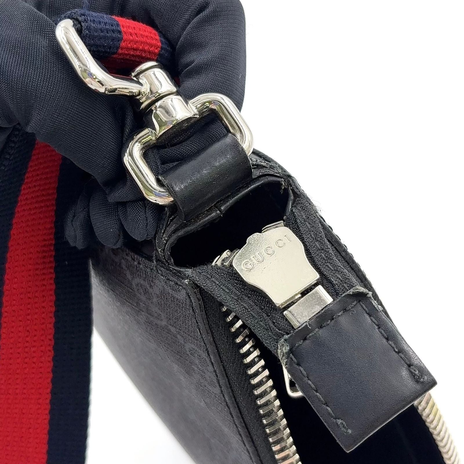 Gucci GG Supreme Small Messenger Bag Leather Navy Black Red Silver — view 7