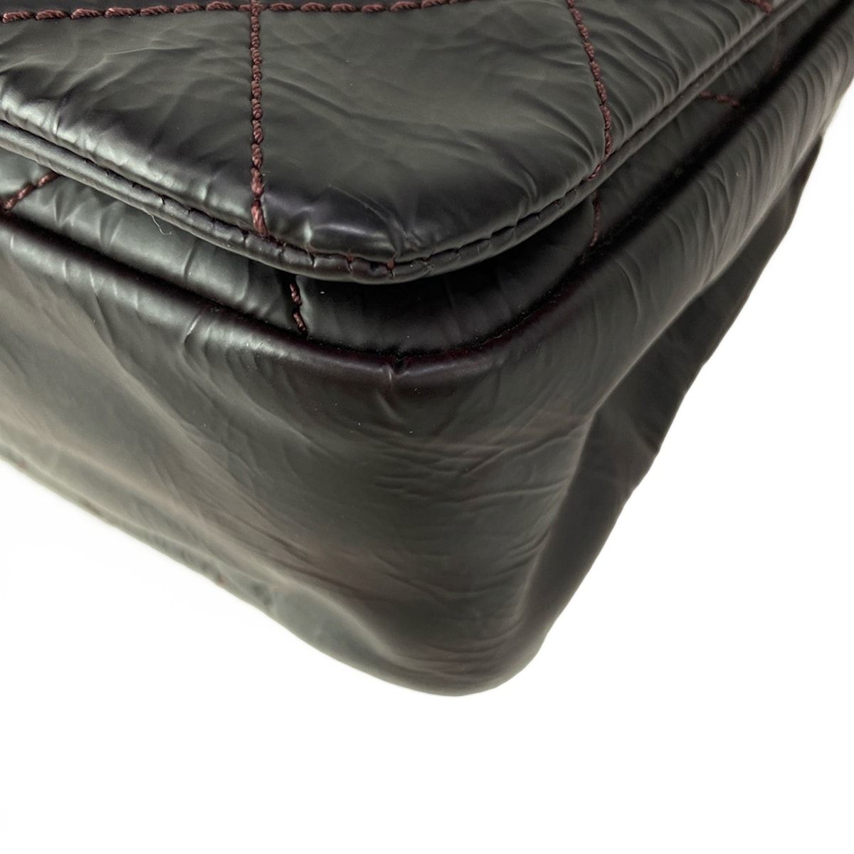 Chanel Shoulder Bag Quilted Bordeaux Chain Silver Wrinkled Leather — view 6
