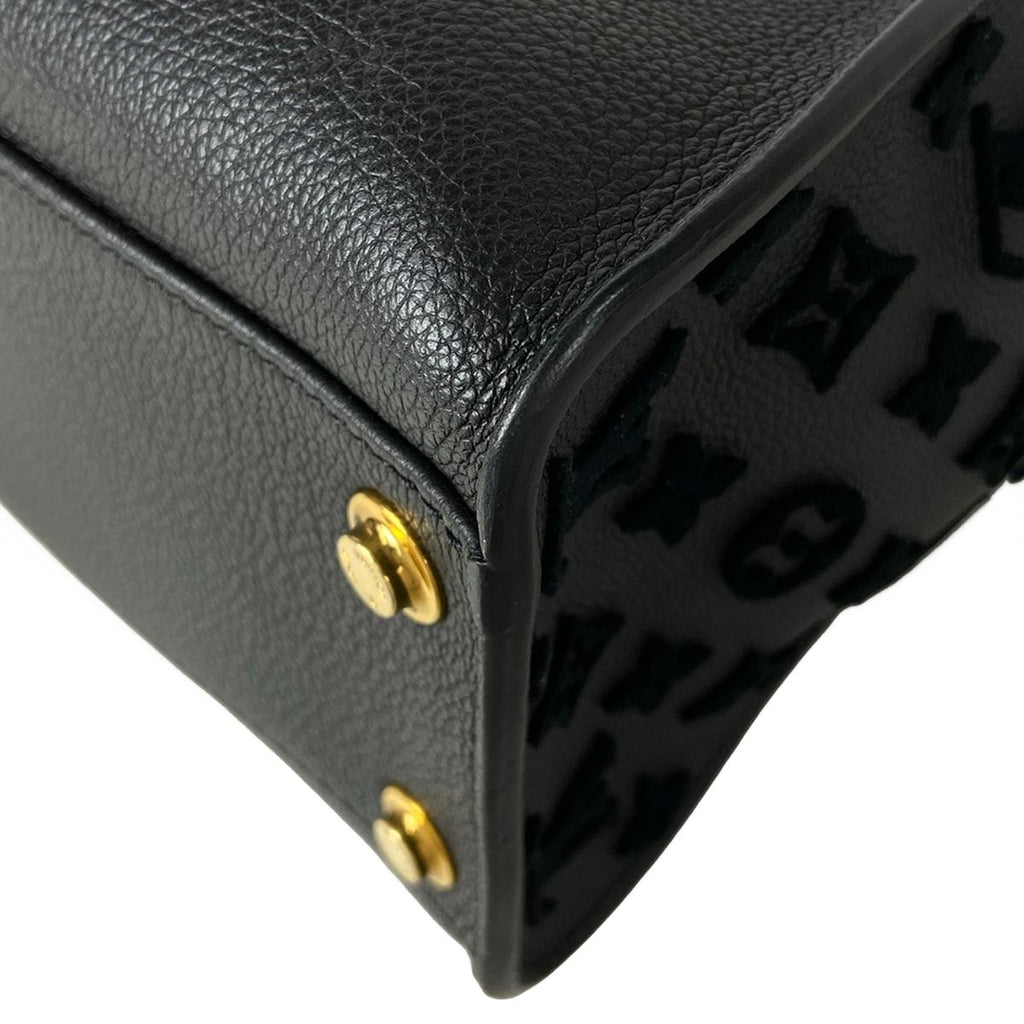 Louis Vuitton Tote Bag Monogram Tufting on My Side MM Noir Leather Cowhide — view 6