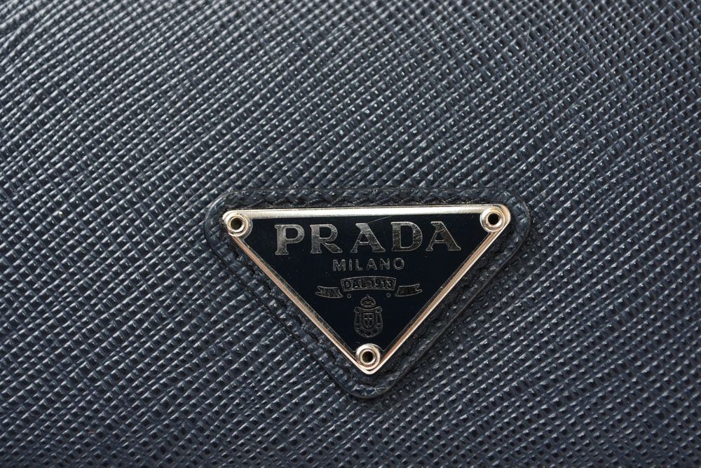 Prada Wallet Kiss Lock Saffiano Triangle Triang Baltico Navy — view 4