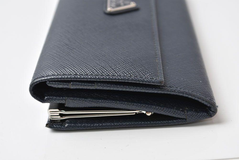 Prada Wallet Kiss Lock Saffiano Triangle Triang Baltico Navy — view 2