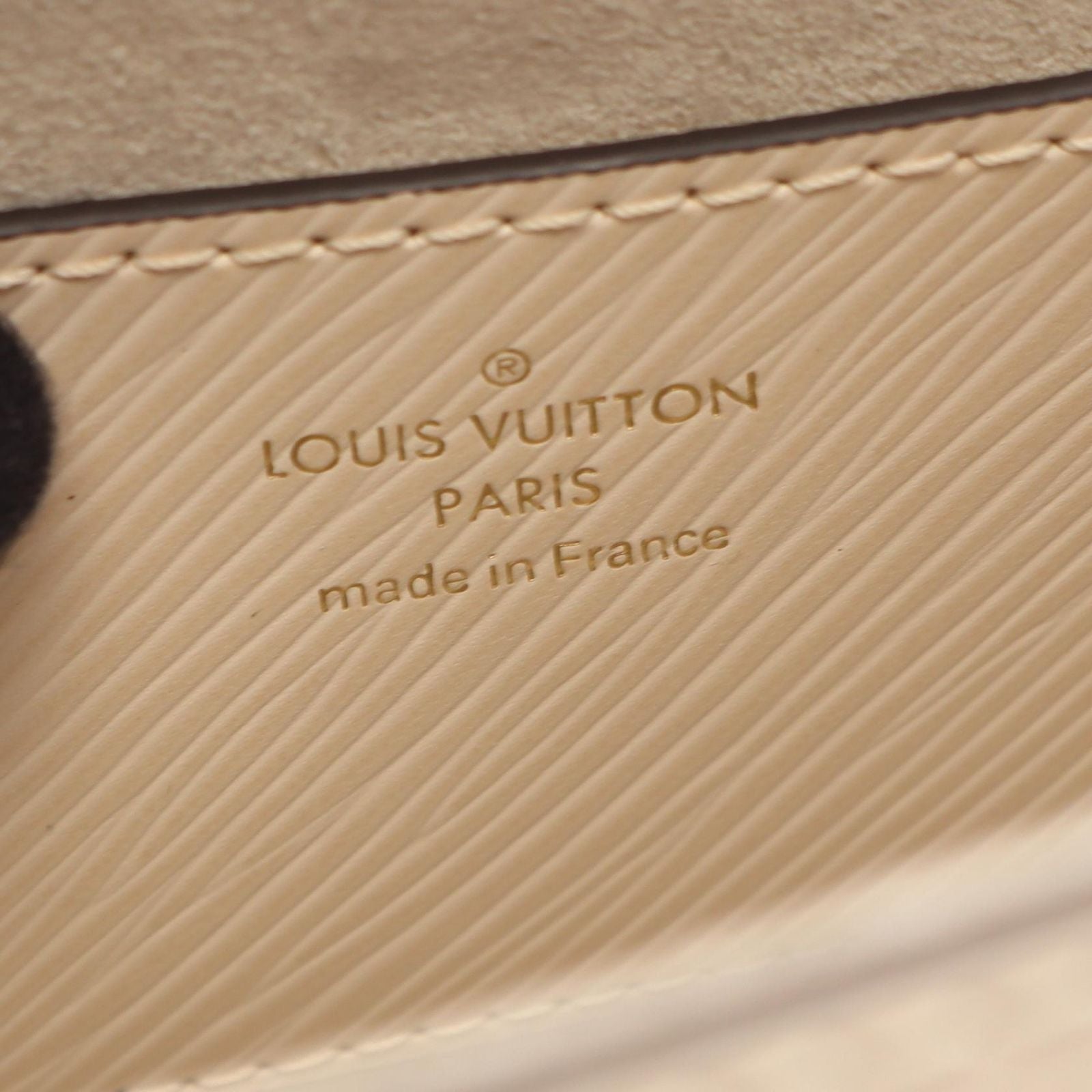 Louis Vuitton Shoulder Bag Twist MM Epi Quartz Leather — view 4