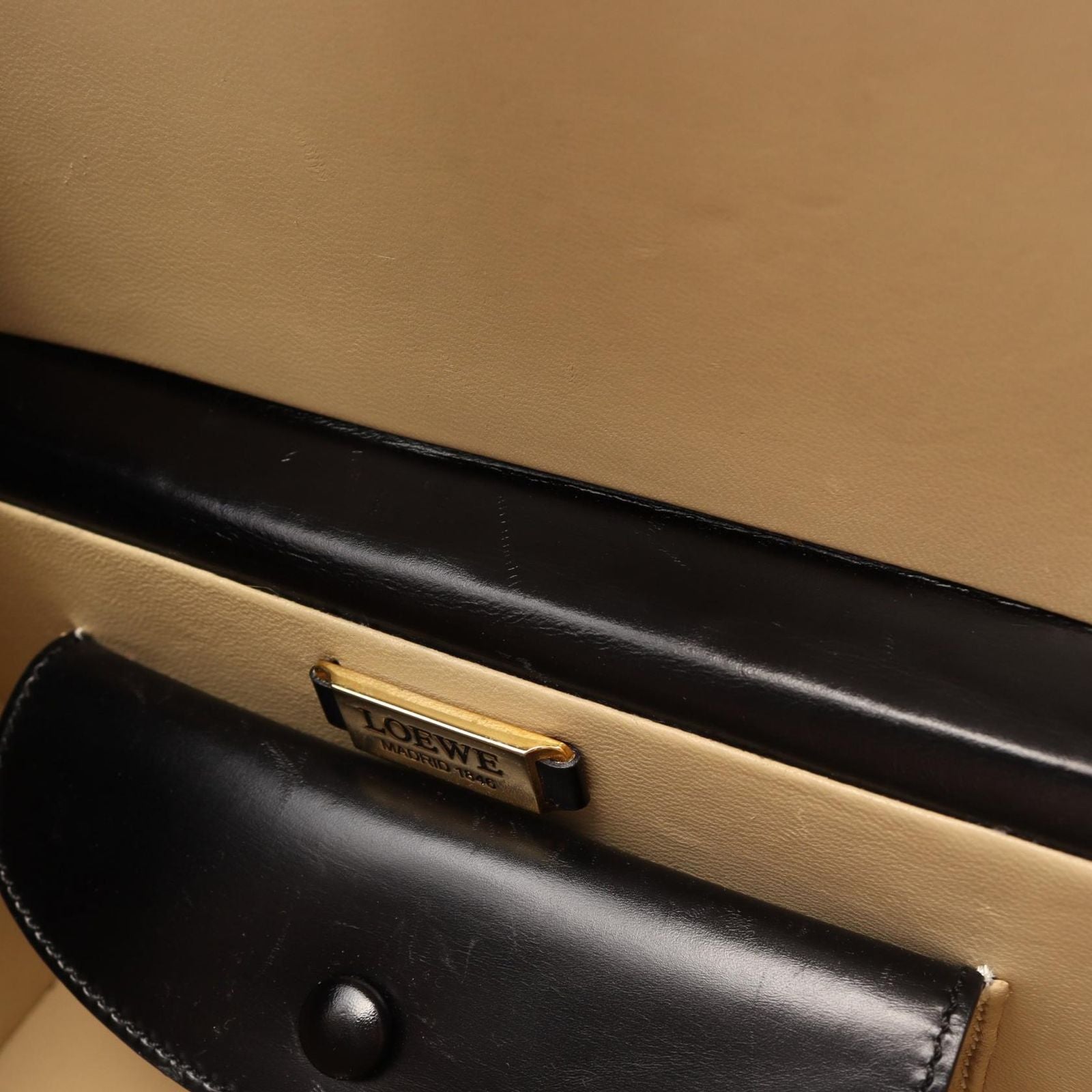 Loewe Handbag Anagram Black Leather — view 8