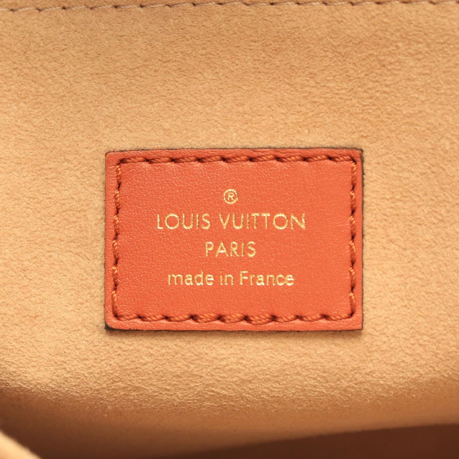 Louis Vuitton Handbag on My Side Monogram Tuffetage Galet 2-Way Leather MM — view 4