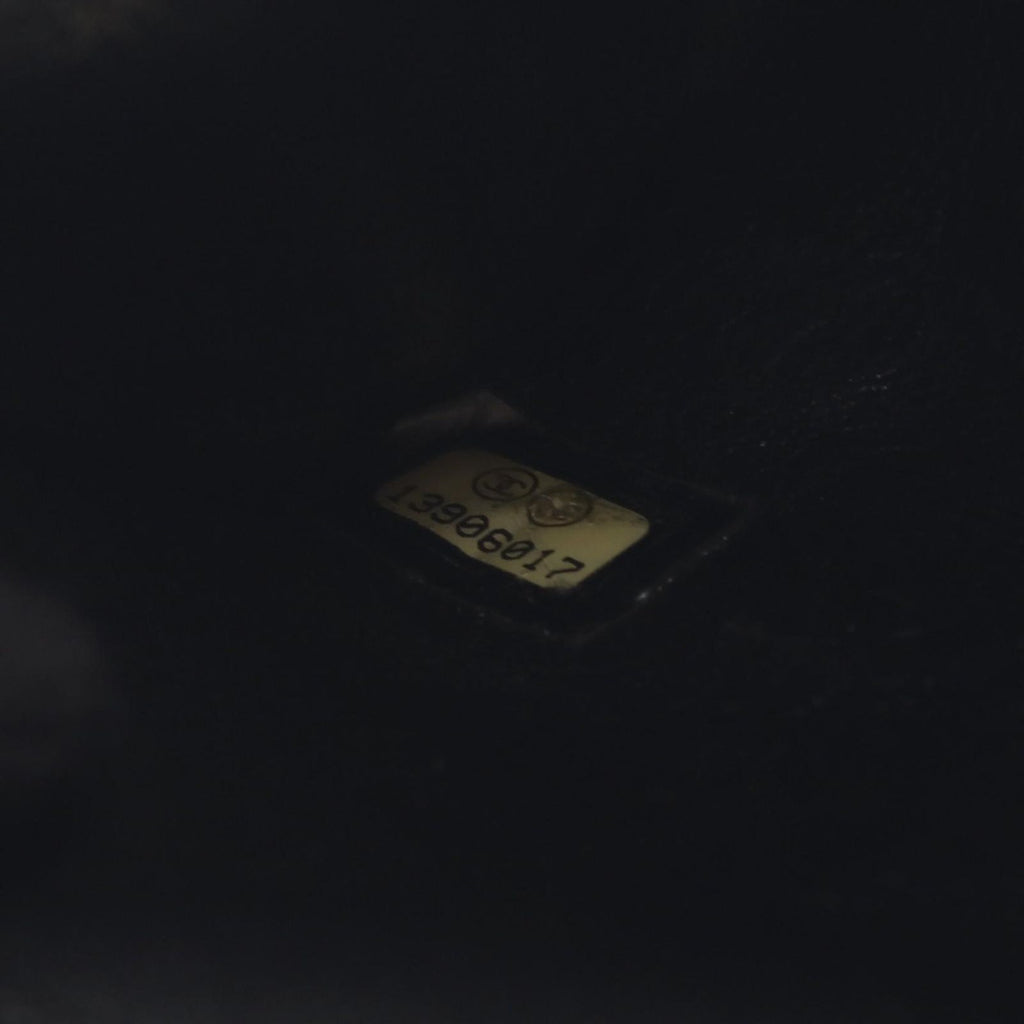 Chanel Clutch Quilted Kiss Lock Black Lambskin — view 5