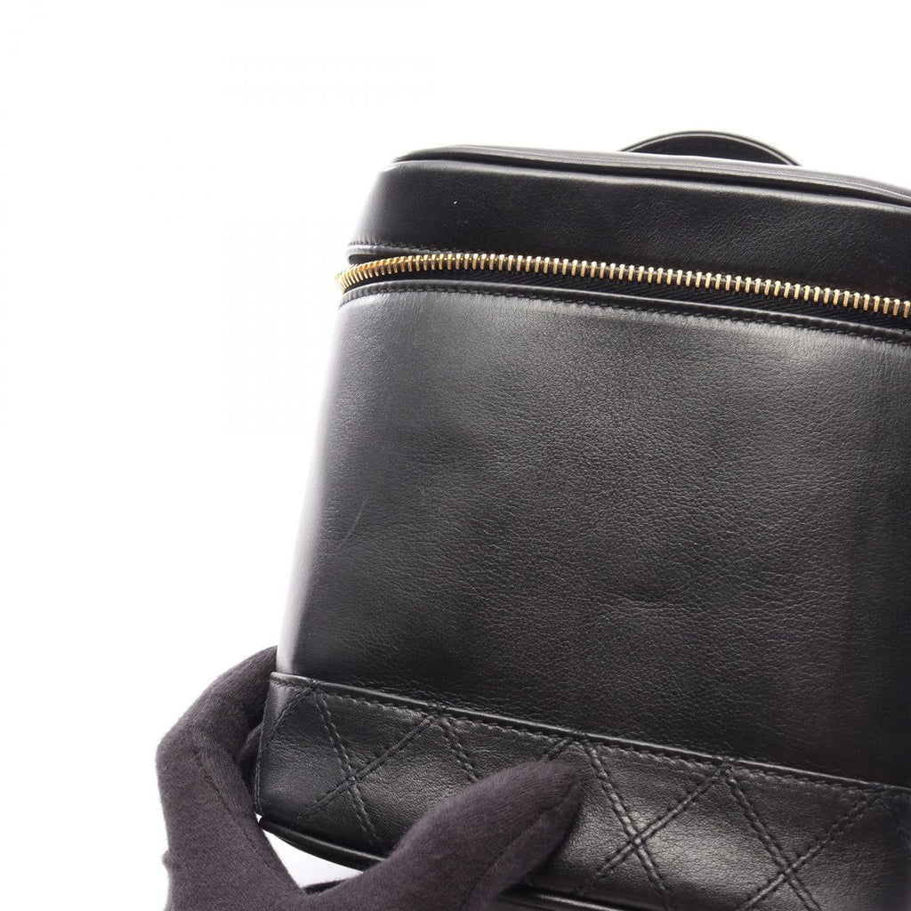 Chanel Handbag Bicolor Black Leather Vertical Vanity — view 8