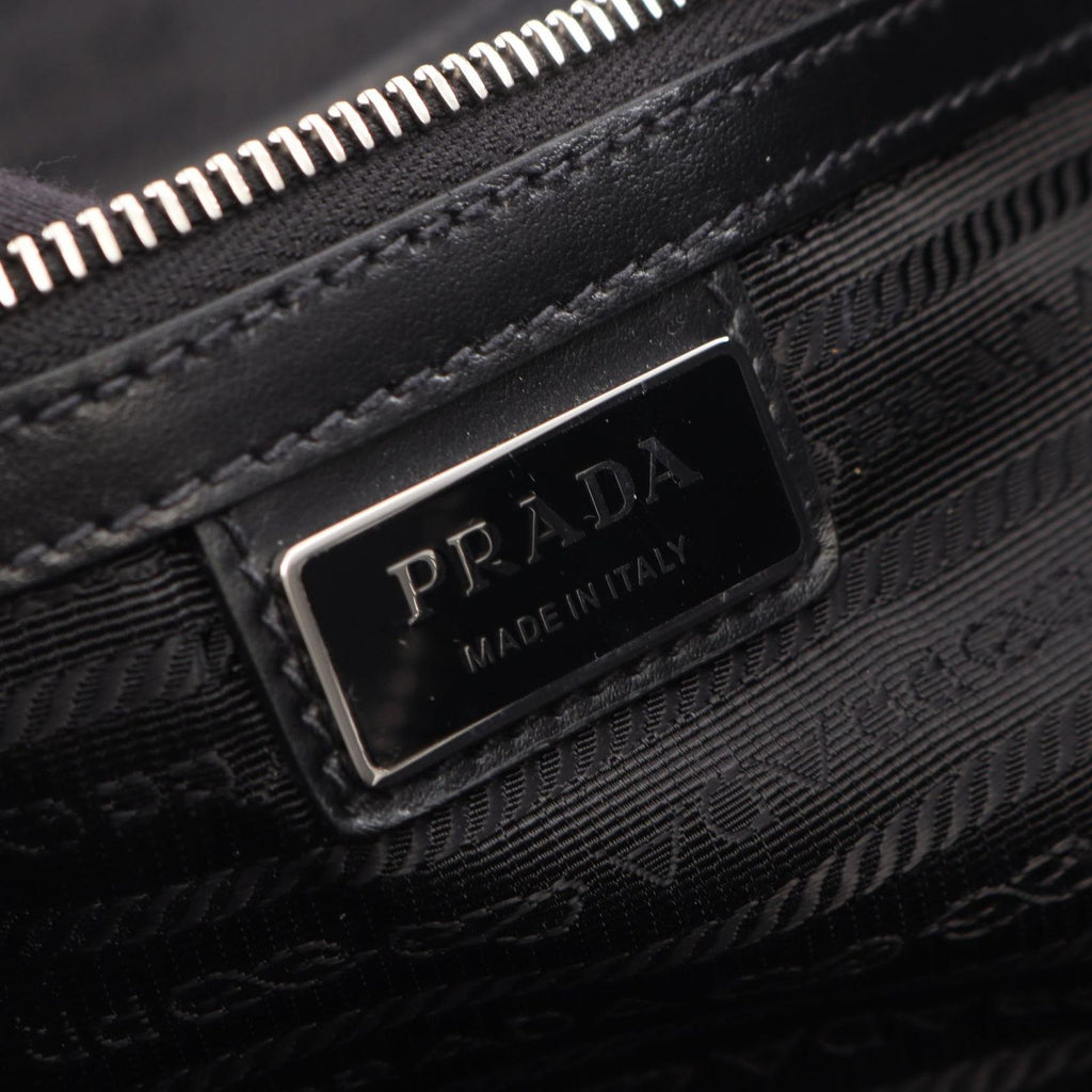 Prada Shoulder Bag VIT.DAINO Black Leather — view 4
