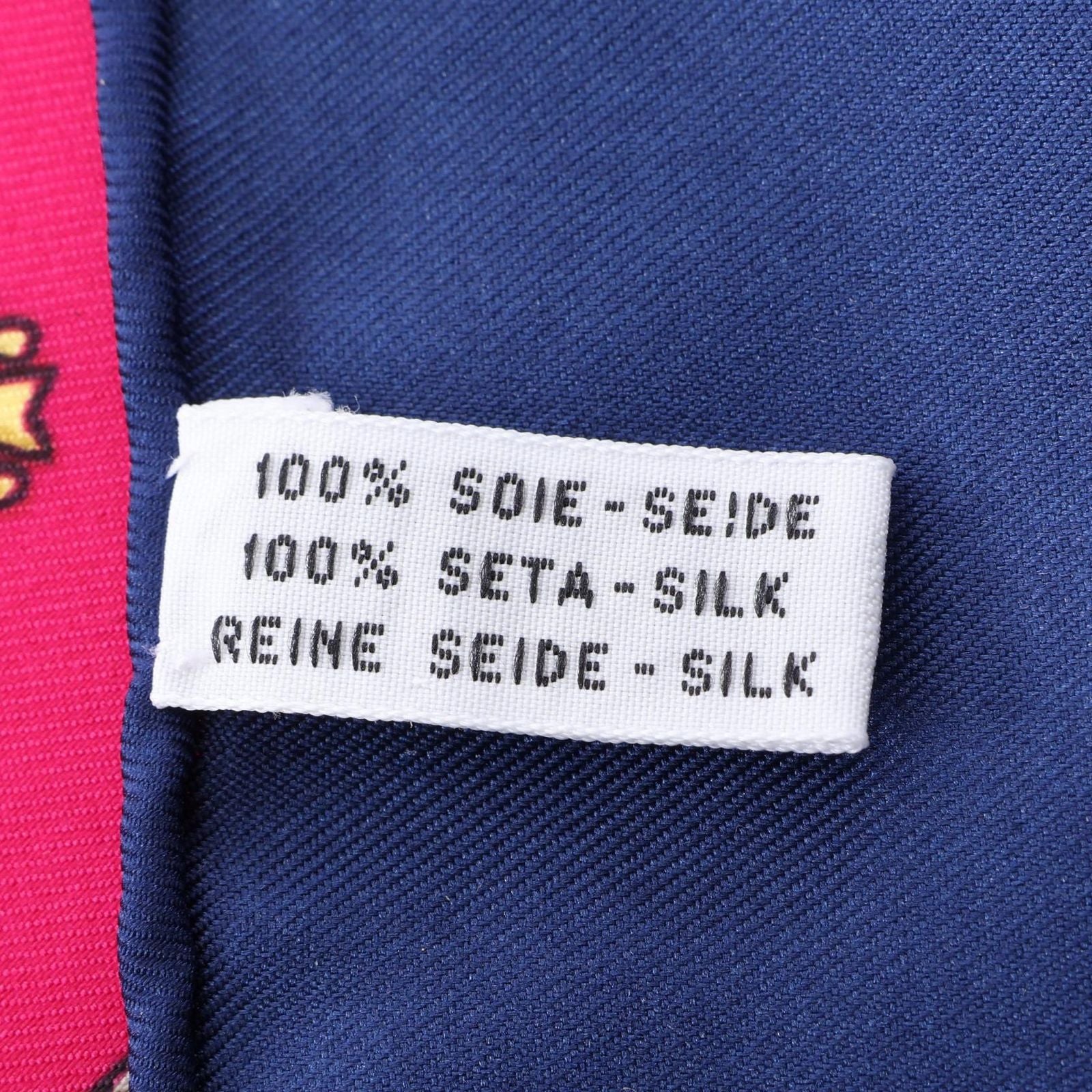 Hermes Scarf Carre 90 Numquam Concedendum Silk — view 3