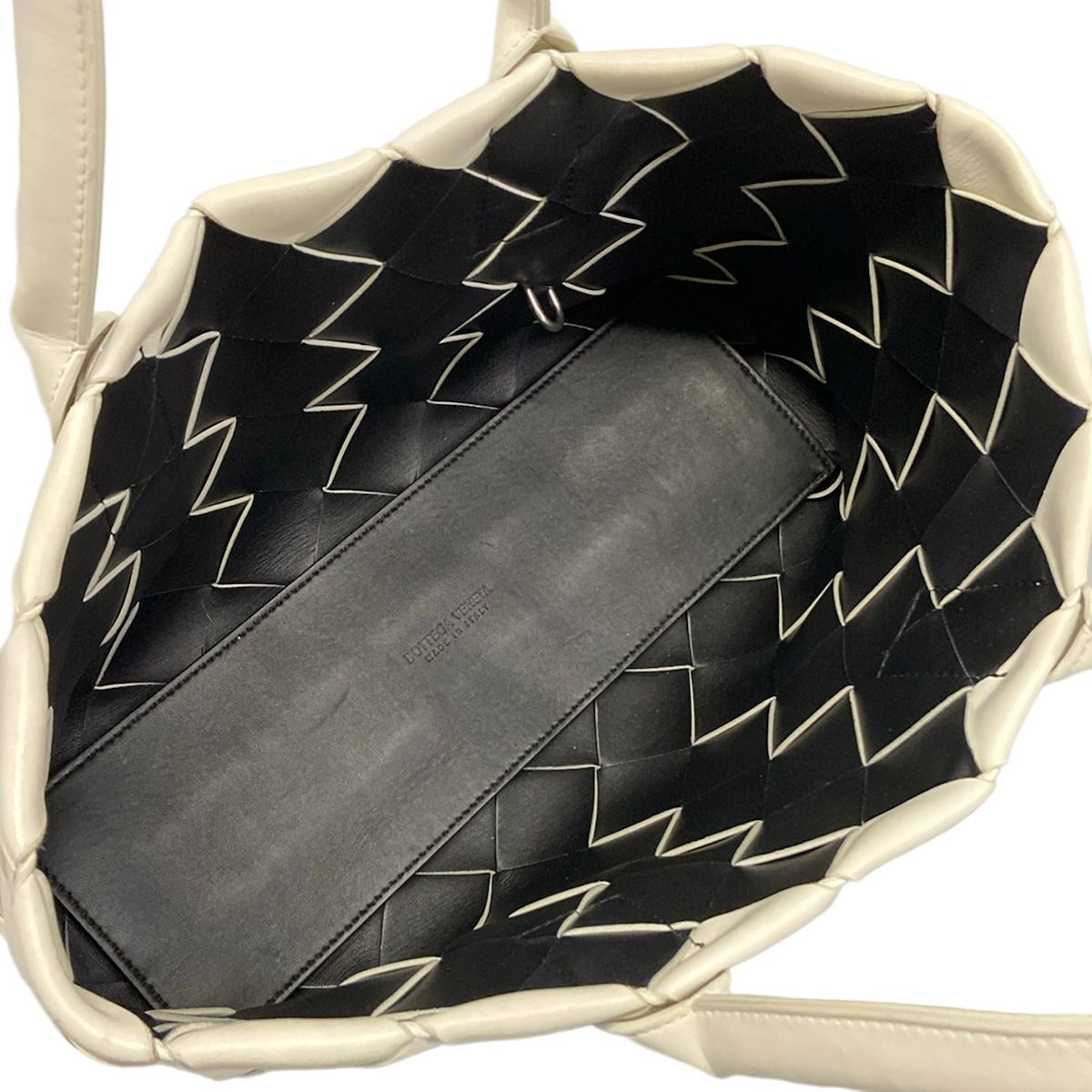 Bottega Veneta Tote Bag Maxicaba Maxi Intrecciato White Leather — view 7