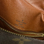 Louis Vuitton Shoulder Bag Monogram Boulogne PM — view 8