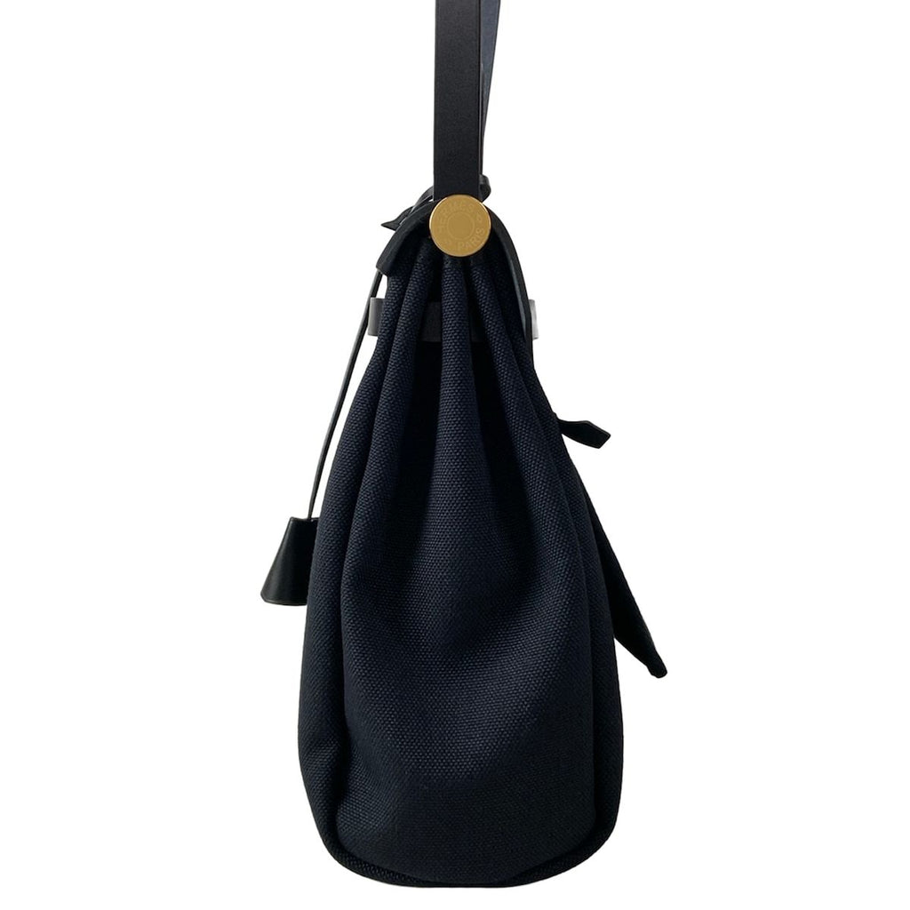 Hermes Handbag Herbag Zip 31 PM Black Gold 2-Way — view 4