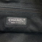 Chanel Quilted CC Logo Chain Tote Bag Patent Leather — view 6