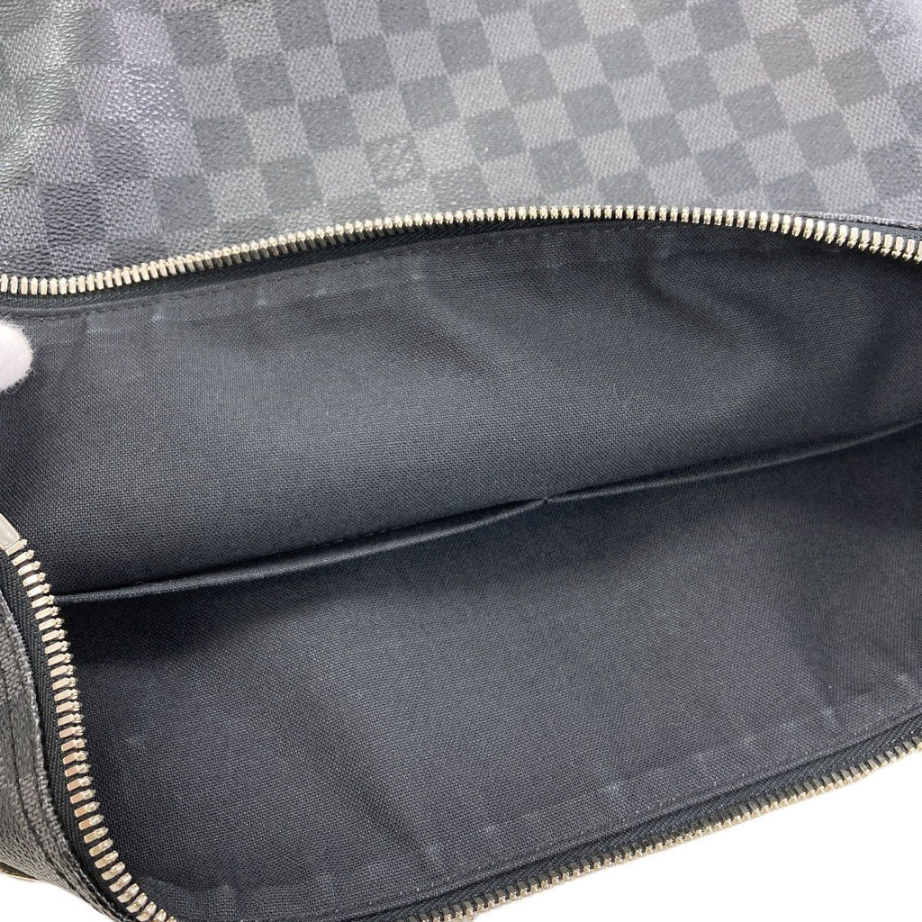 Louis Vuitton Mick MM Shoulder Bag Damier Canvas — view 8