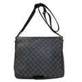 Louis Vuitton Daniel MM Shoulder Bag Damier Canvas