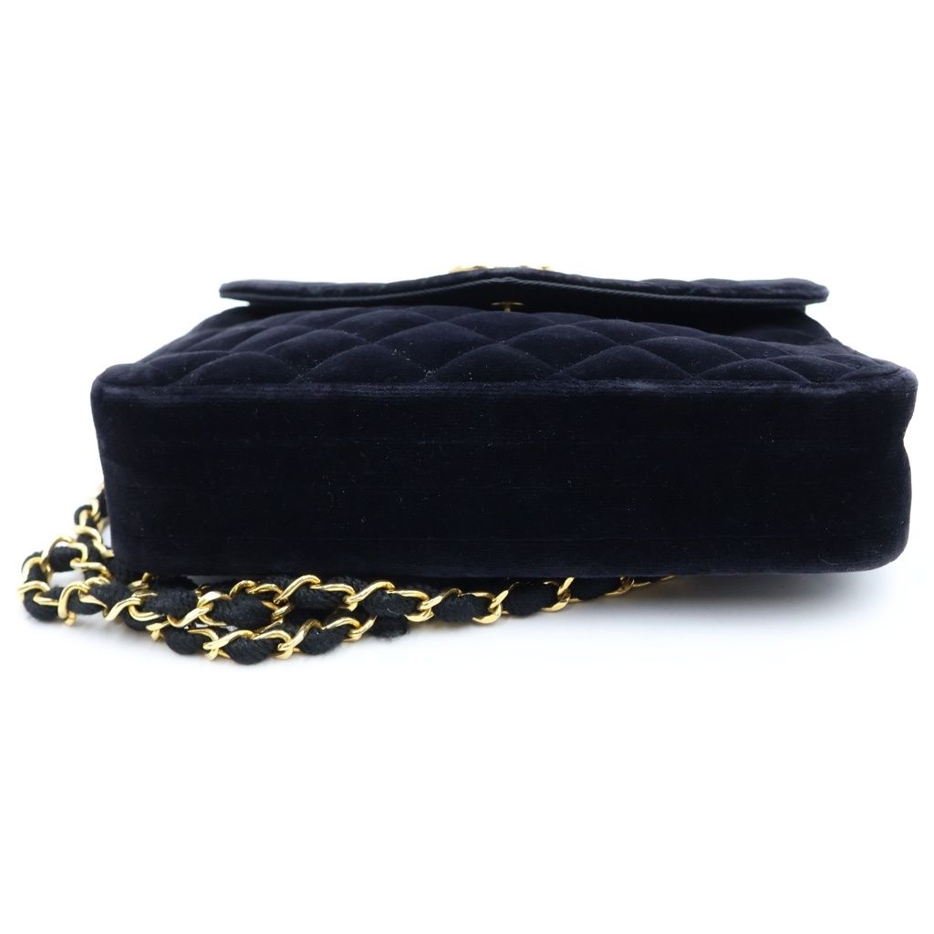 Chanel Quilted 20 S Flap S Chain Shoulder Bag Black Velour Gold — view 4