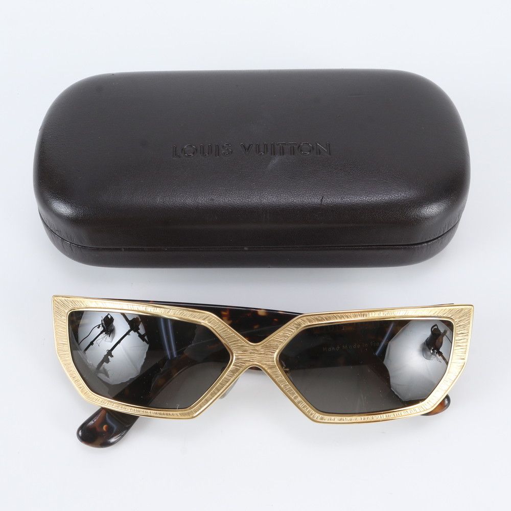 Louis Vuitton Kate Eyewear Sunglasses Gold