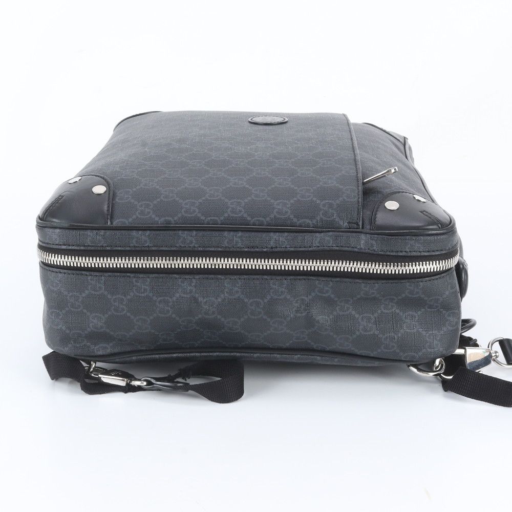 Gucci GG Supreme Leather 2-Way Backpack Business — view 7