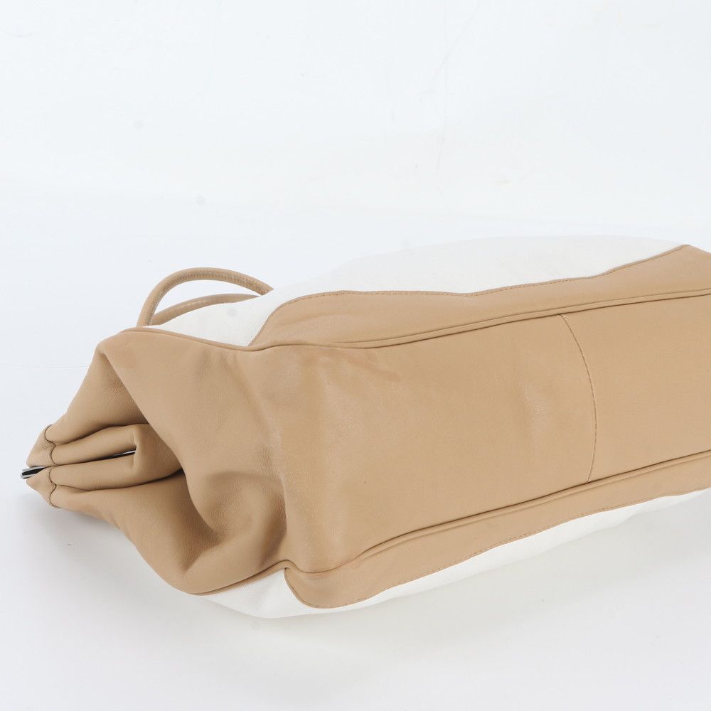 Gucci Leather Handbag Tote — view 5