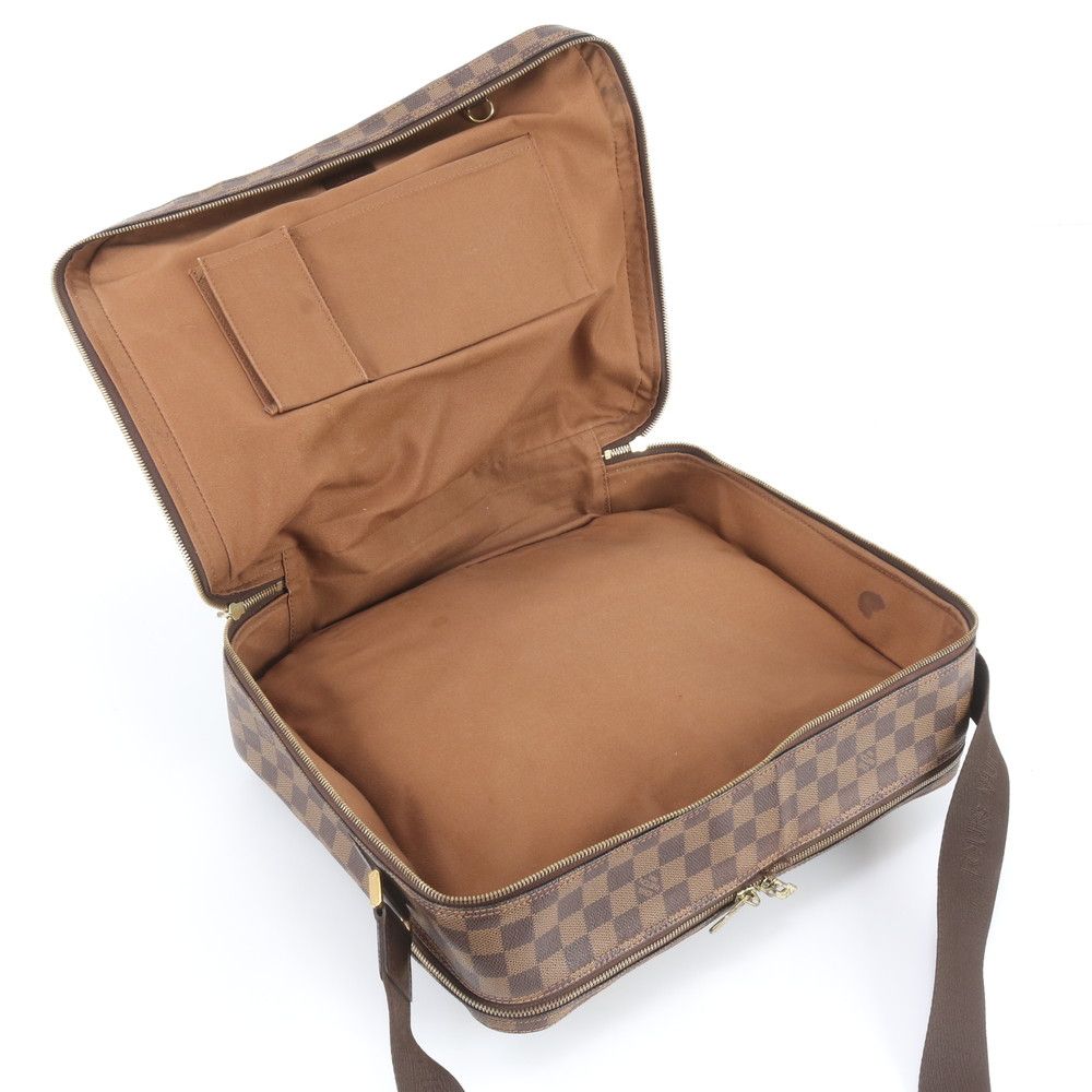 Louis Vuitton Damier Dorsoduro Leather Shoulder Bag Crossbody Messenger Business — view 7