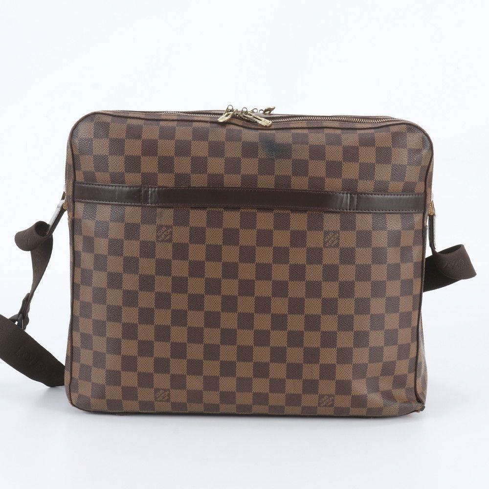 Louis Vuitton Damier Dorsoduro Leather Shoulder Bag Crossbody Messenger Business — view 3