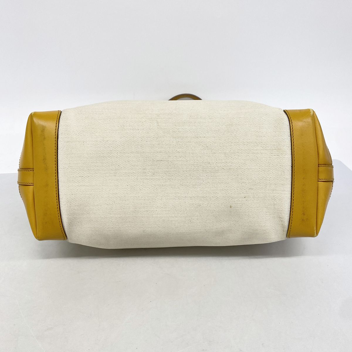 Gucci Tote Bag Canvas Beige Yellow Champagne Gold — view 3