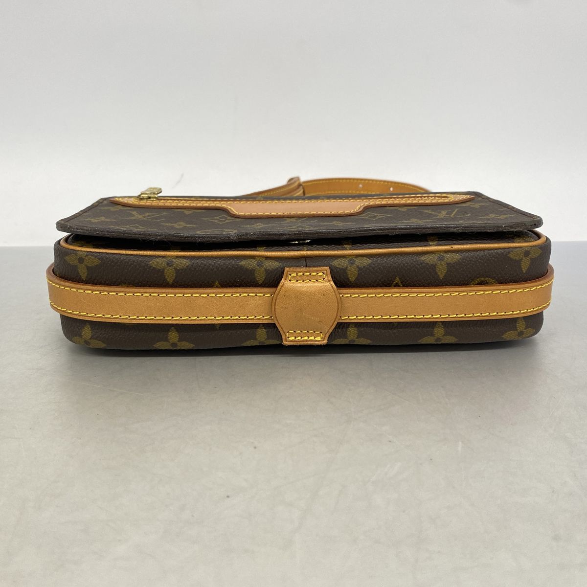 Louis Vuitton Shoulder Bag Monogram Saint Germain 24 Brown — view 3