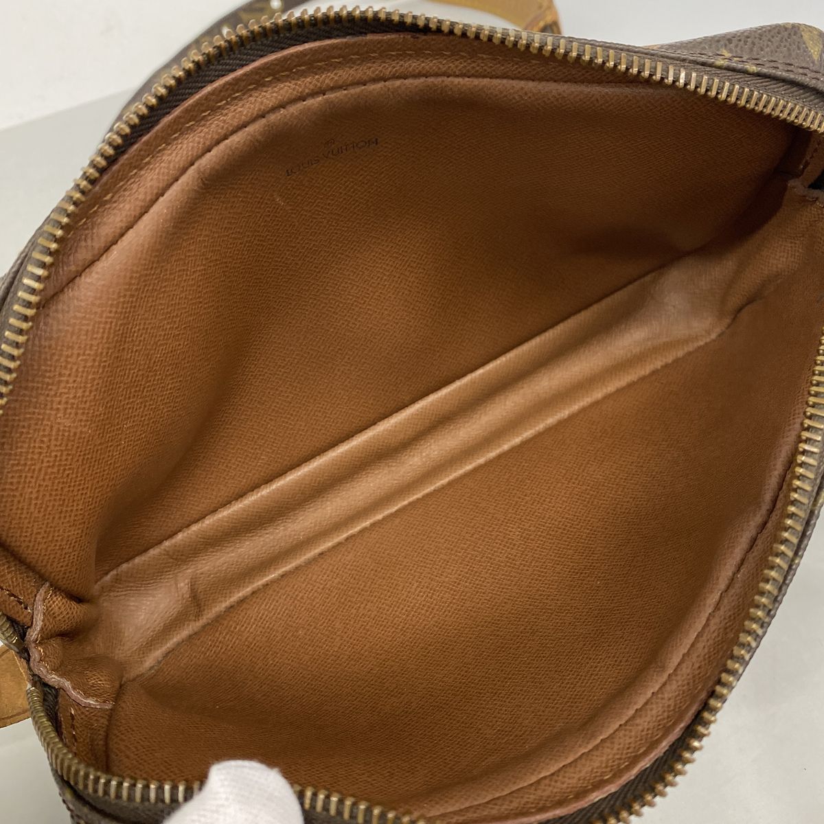 Louis Vuitton Shoulder Bag Monogram Pochette Marly Bandouliere Brown — view 4