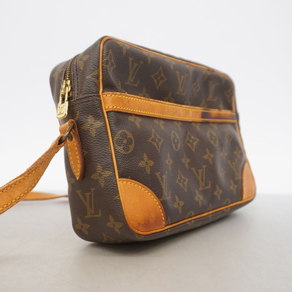 Louis Vuitton Shoulder Bag Monogram Trocadero 27 Brown — view 2