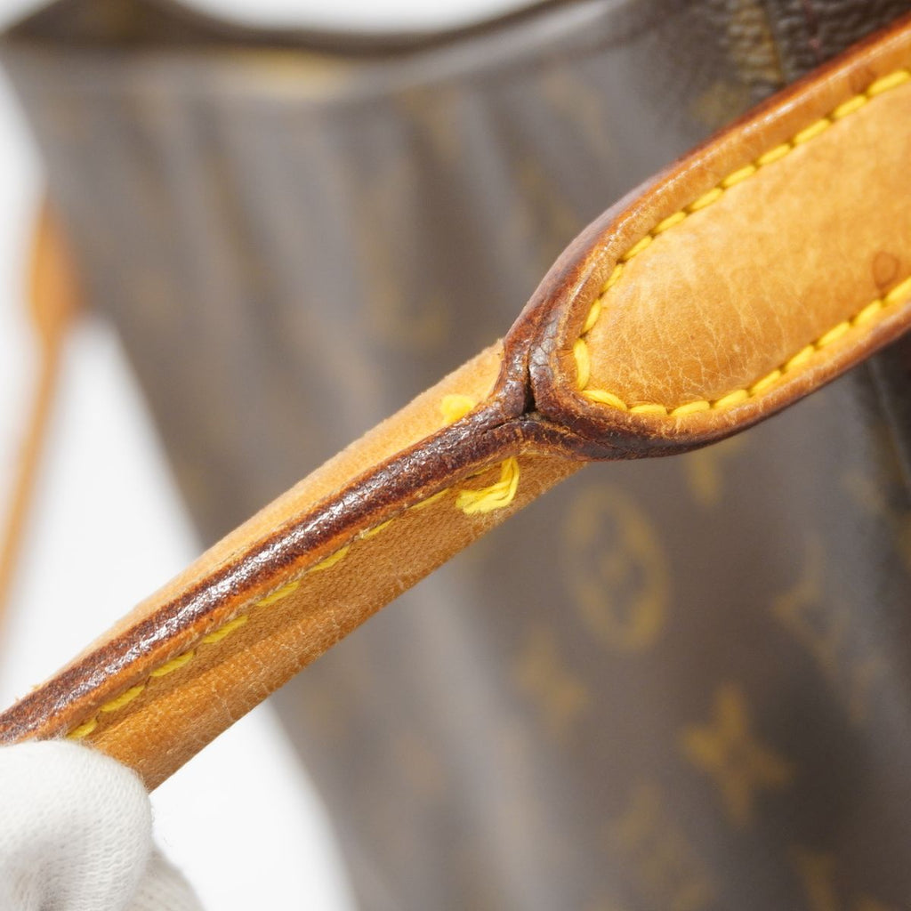 Louis Vuitton Shoulder Bag Monogram Looping GM Brown — view 7