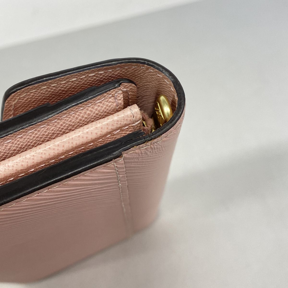 Louis Vuitton Wallet Epi Portefeuille Sarah Rose Ballerine — view 6