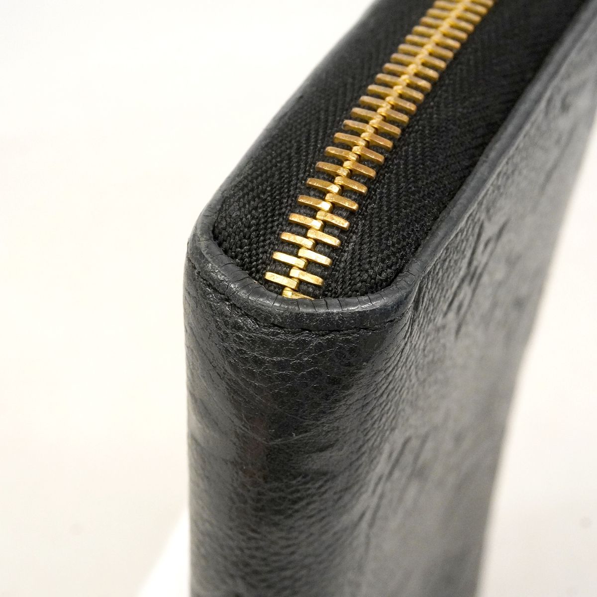 Louis Vuitton Wallet Monogram Empreinte Zippy Noir — view 5