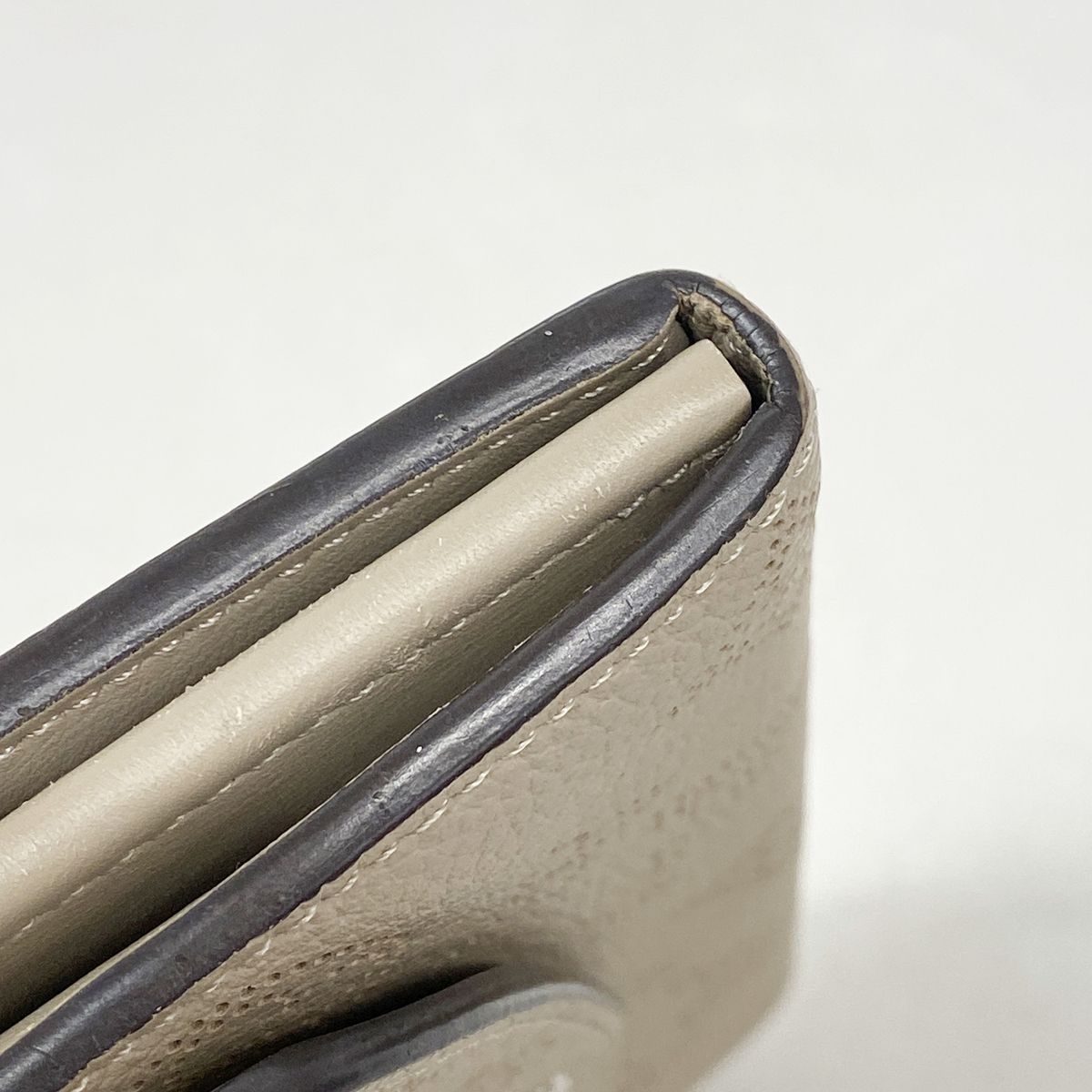 Louis Vuitton Wallet Mahina Portefeuille Iris Galle — view 6