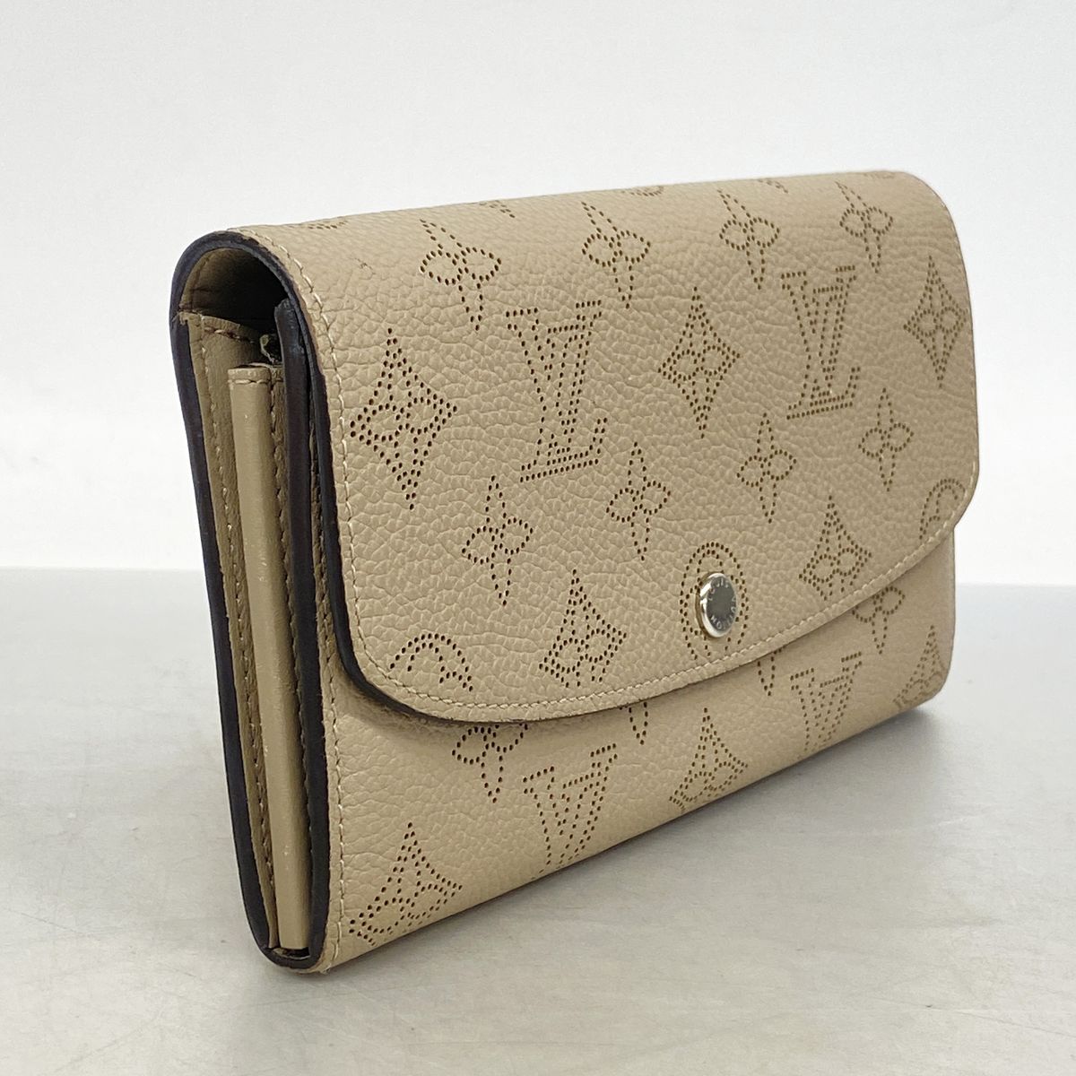 Louis Vuitton Wallet Mahina Portefeuille Iris Galle — view 2