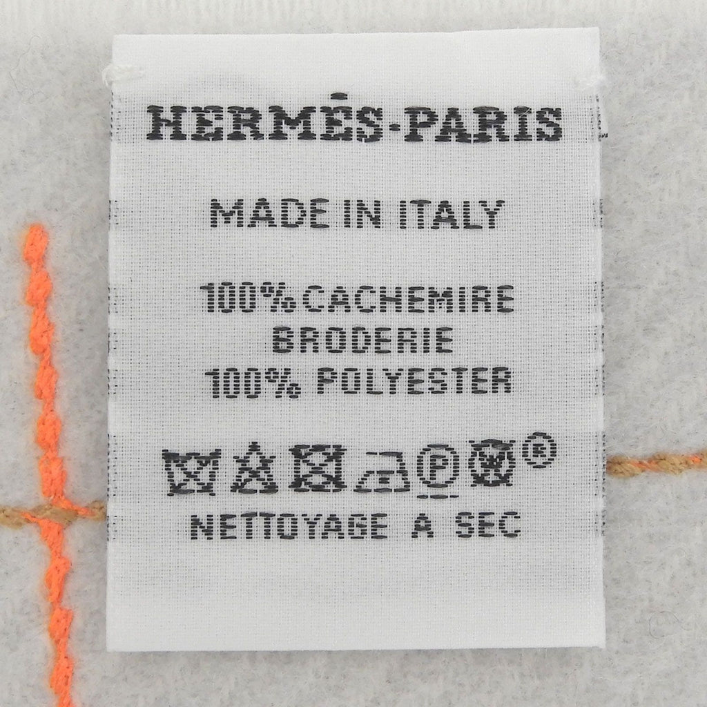 Hermes Clan Brode Roulis Nnu Cashmere 100% Logo Embroidery Scarf with Fringe — view 7