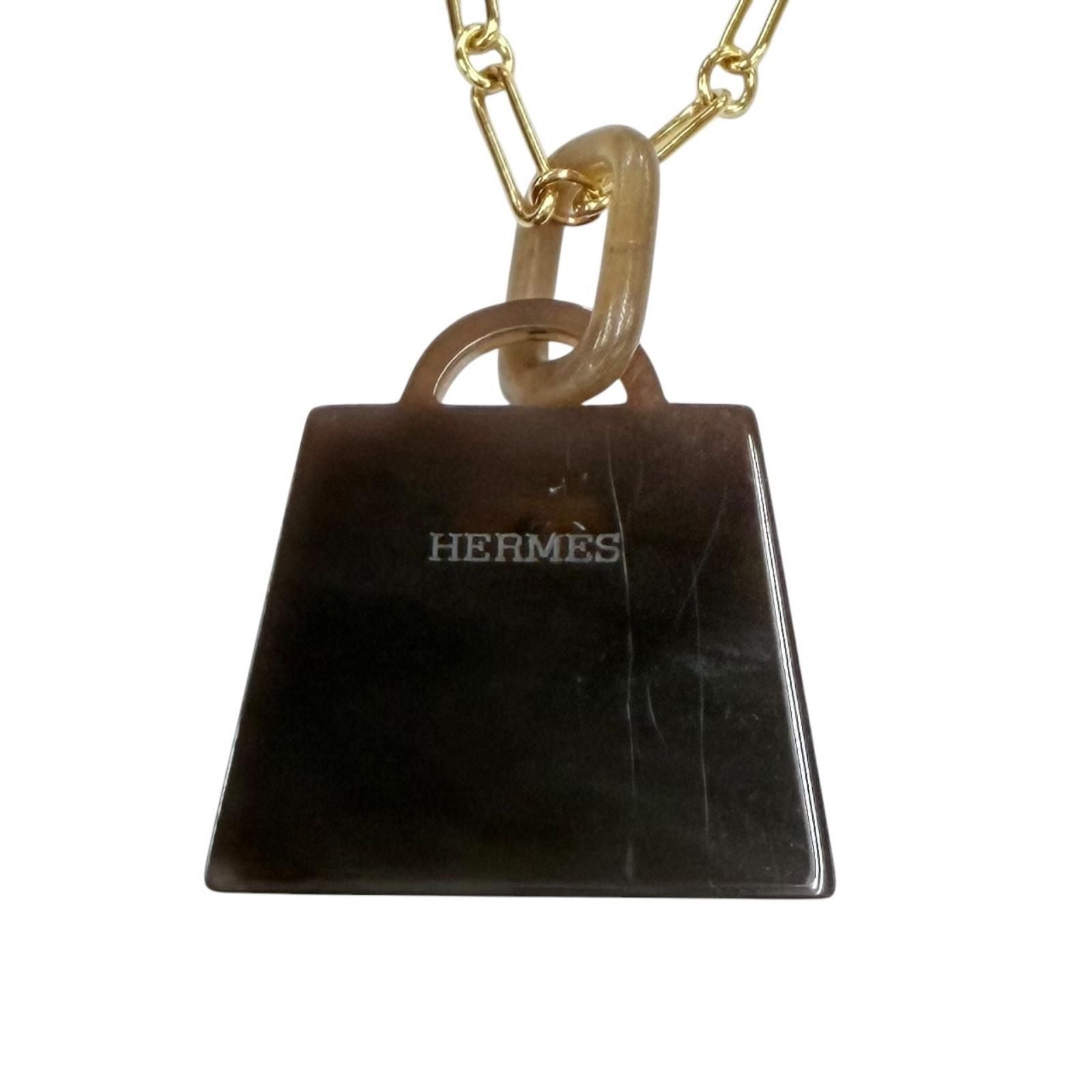 Hermes Amulette Marokinnier GM Fusion Kelly Pendant Buffalo Horn Pink — view 3
