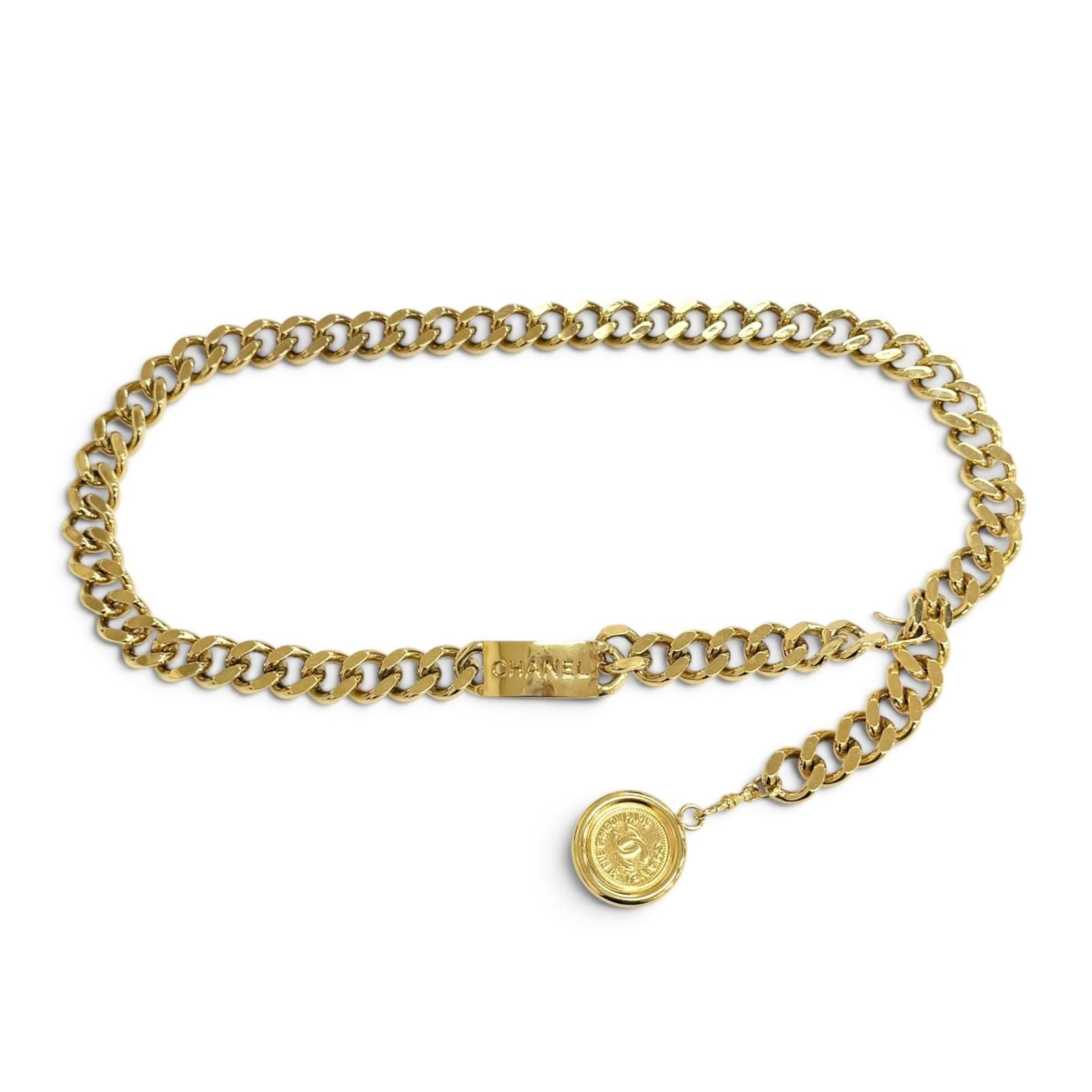 Chanel Vintage CC Logo Coin Motif Plate Chain Belt Gold — view 4