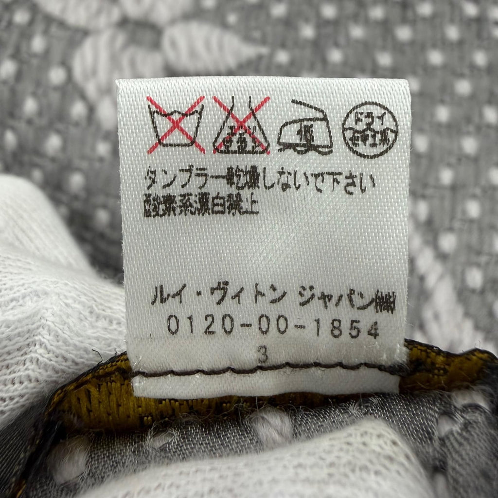 Louis Vuitton Logomania Scarf Wool Silk Gray Perlee — view 8