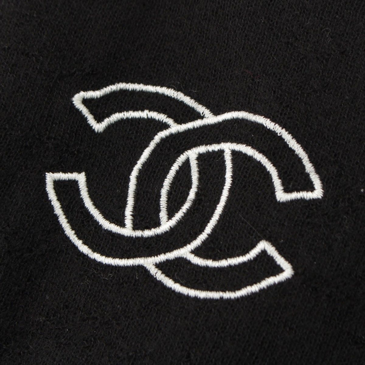 Chanel Cashmere CC Logo Large Scarf Shawl Black — view 3