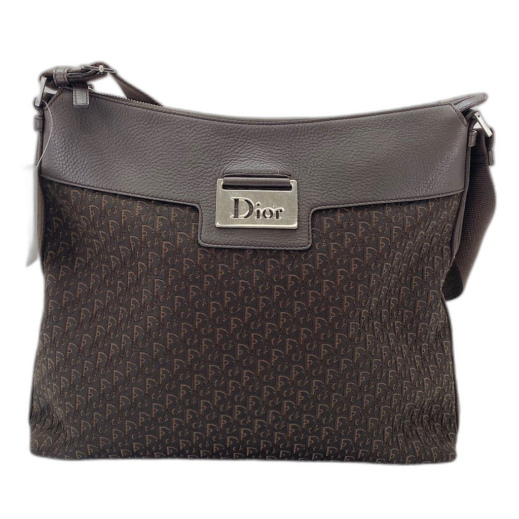 Dior Shoulder Bag Street Chic