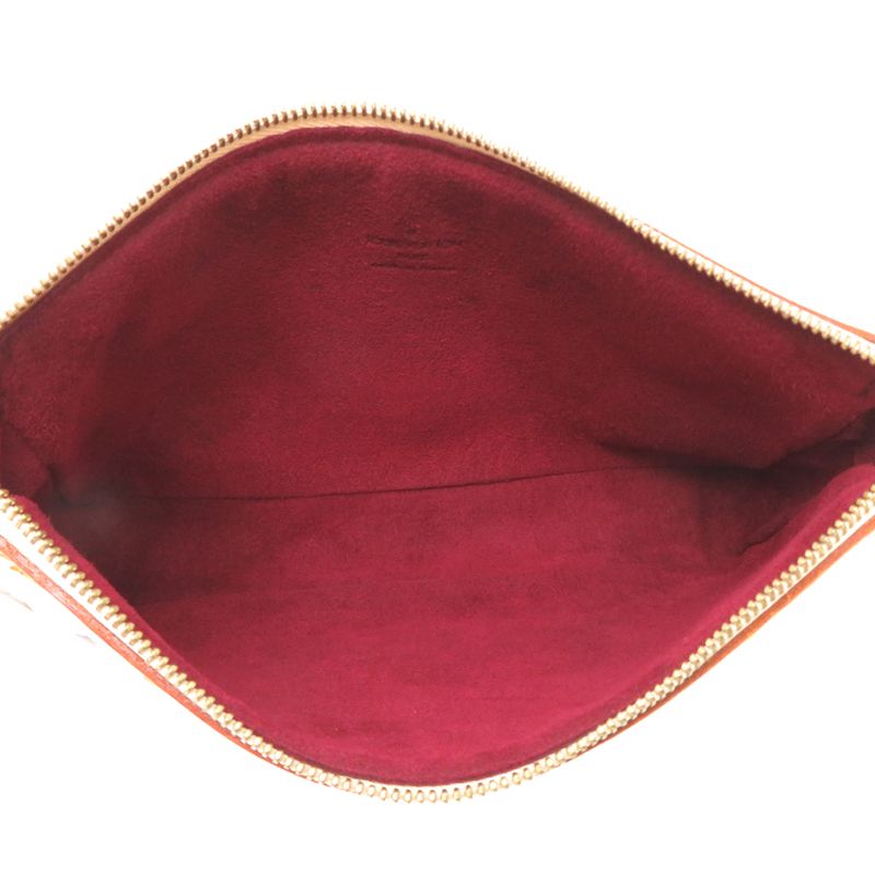 Louis Vuitton Pouch White — view 6