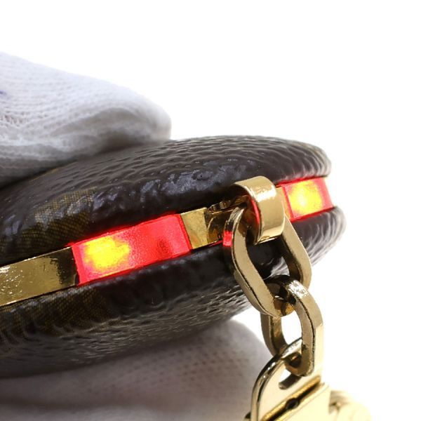 Louis Vuitton Key Holder Astro Pill — view 7