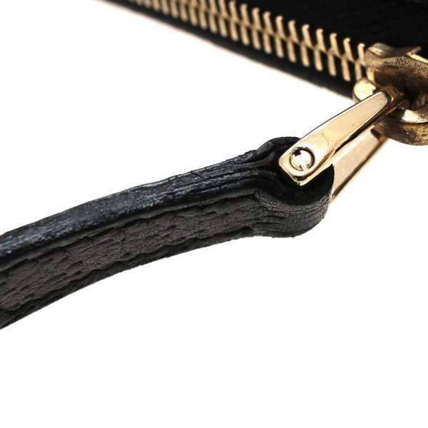 Gucci GG Canvas Clutch — view 6