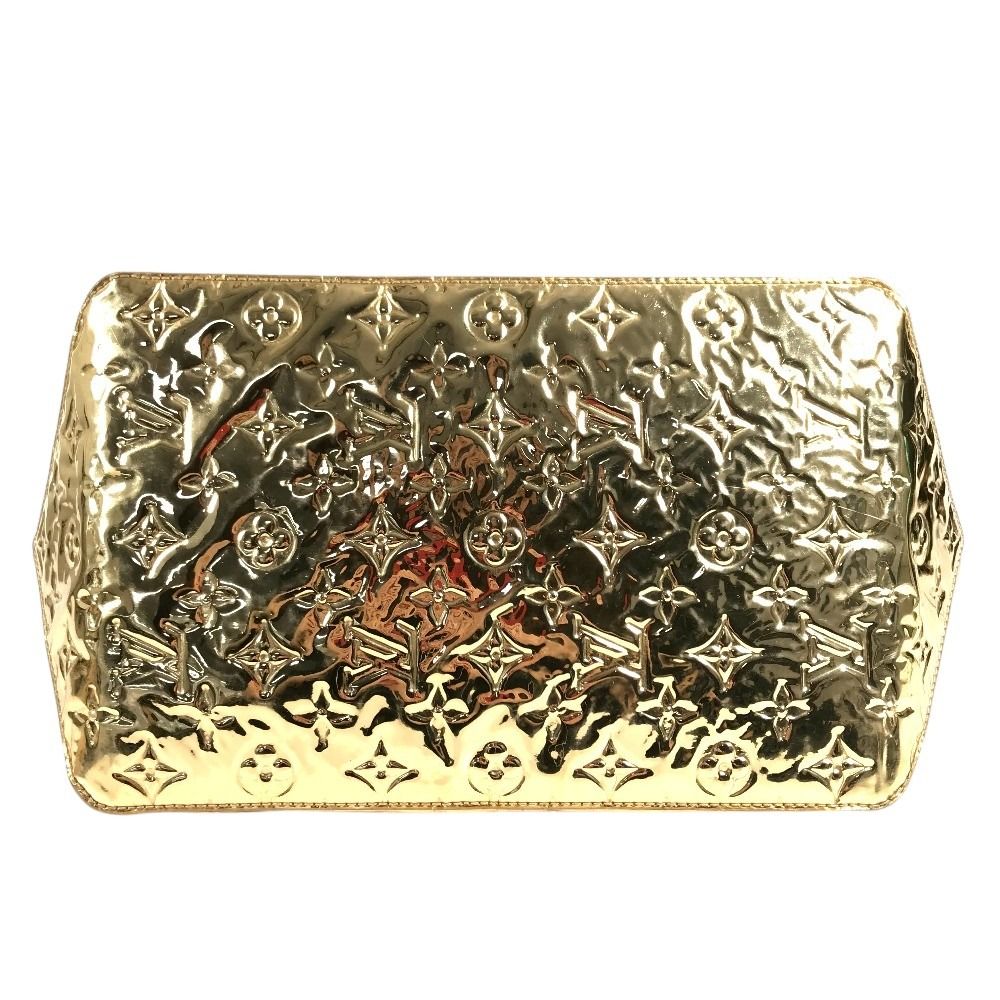 Louis Vuitton Shoulder Bag Bellevue GM Leather Gold — view 5